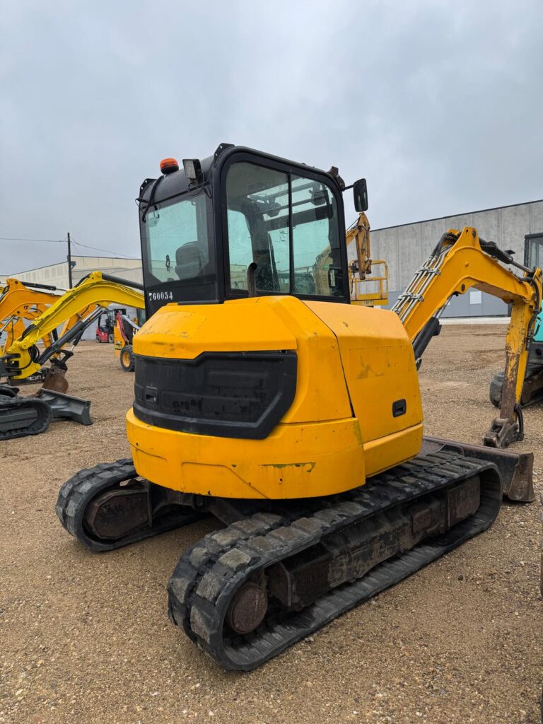 JCB 48Z – foto 1