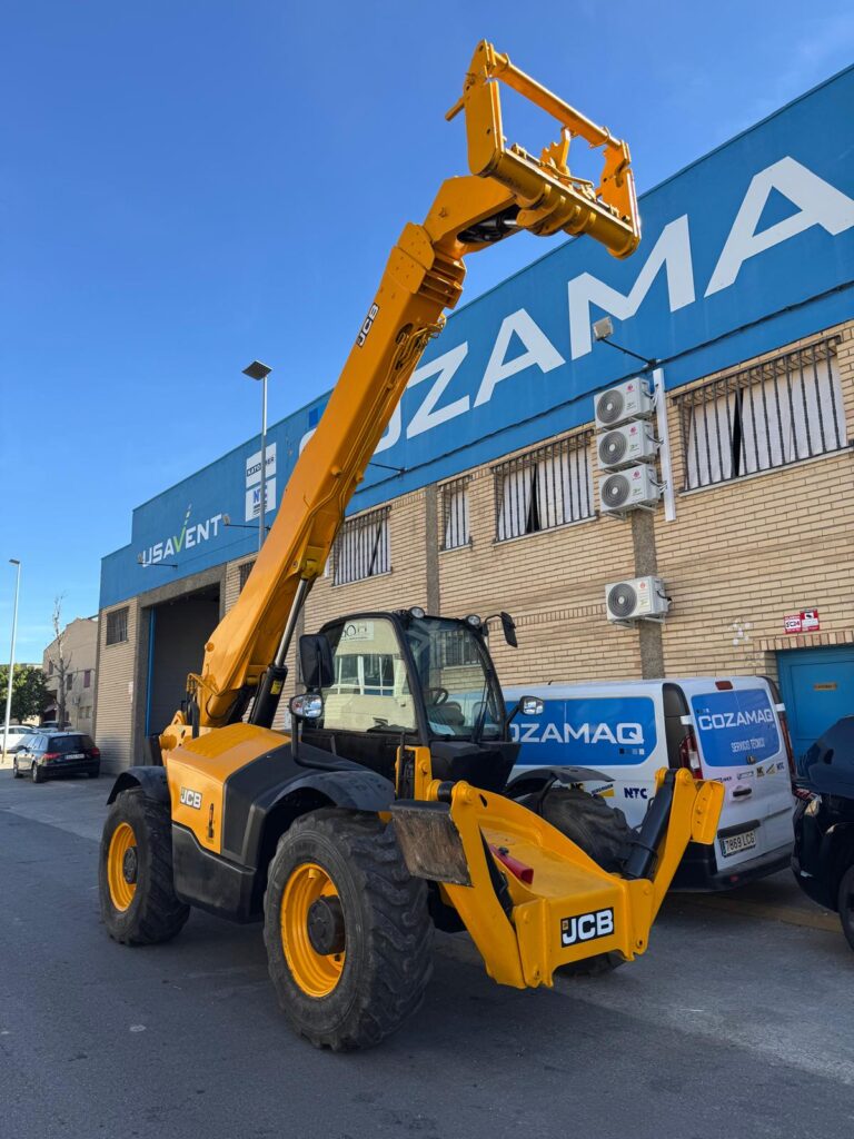 JCB 540-140 – foto 1